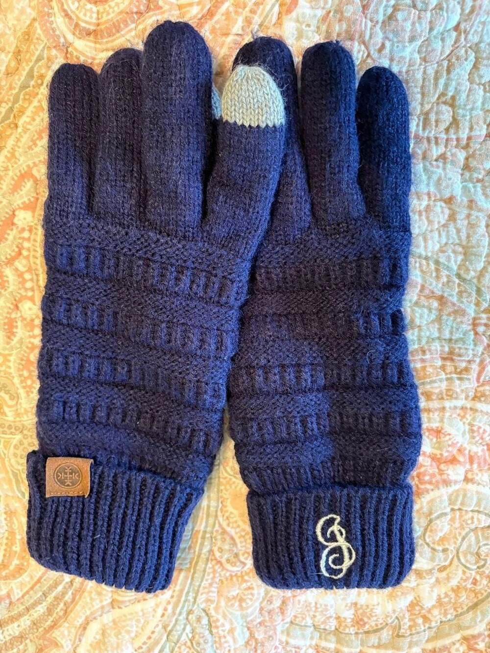 EUC C.C Navy Knit Winter Gloves w/ Suede Patches & embroidered initial “J”